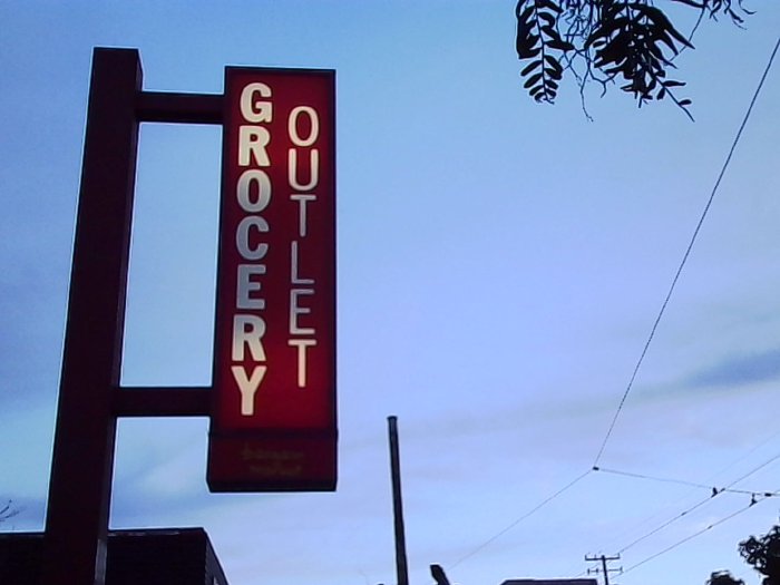 grocery outlet, bargain market